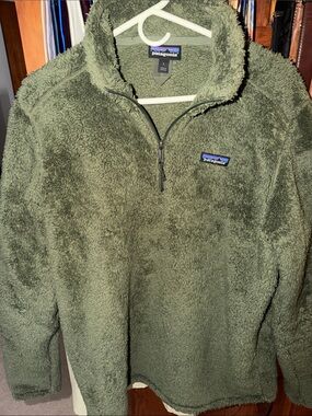 Patagonia Men's Olive Green Plush Half-Zip Fleece Pullover